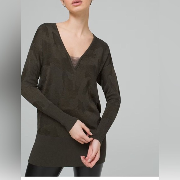 WHBM V-Neck Camouflage Sweater - Picture 1 of 6